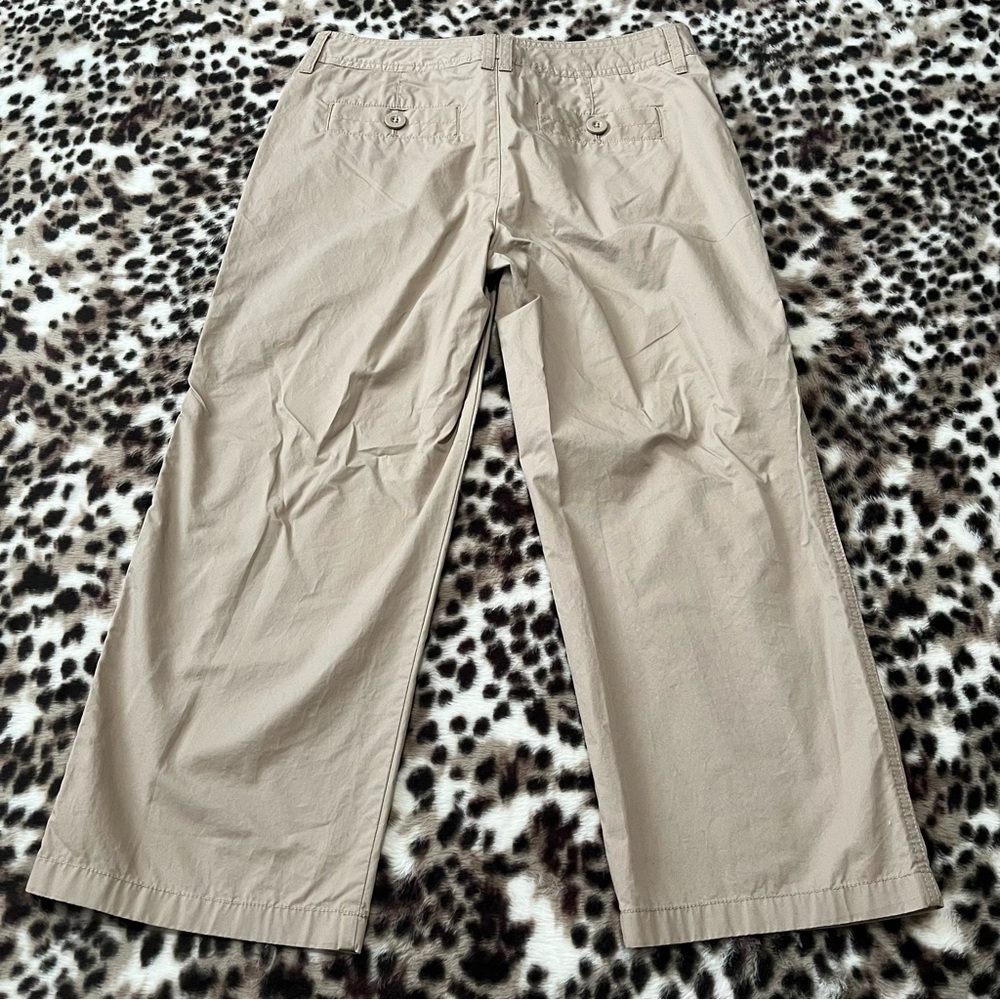 G.H. Bass new without tags size 6 women’s capris pants - Picture 10 of 10